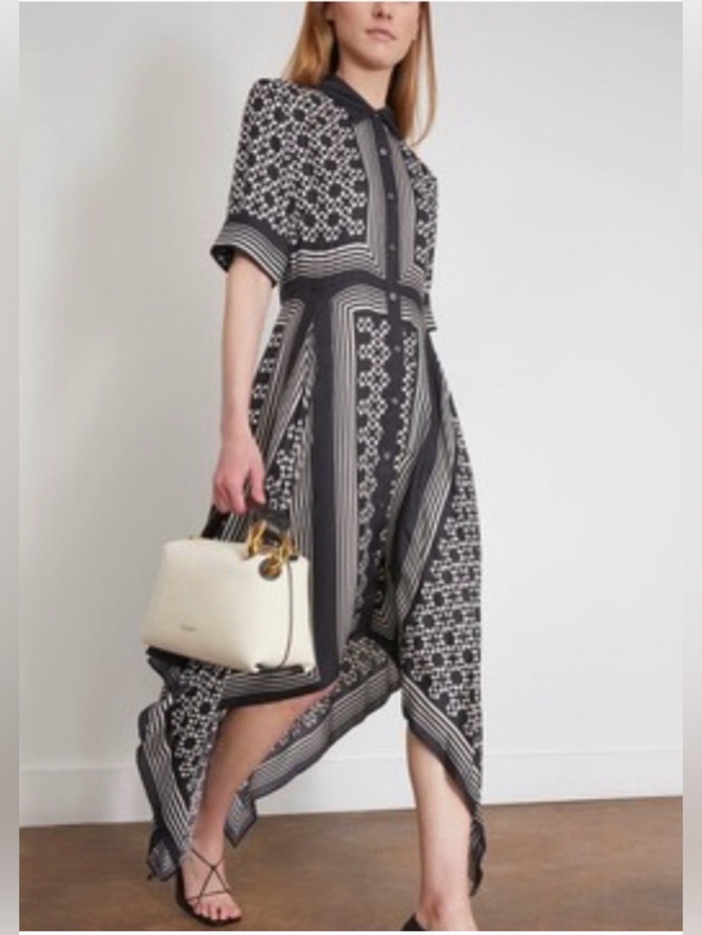 SIMKHAI
Abrielle printed TENCEL™ and silk-blend maxi shirt dress size L- NWT - Picture 5 of 13